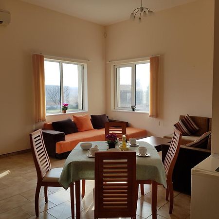 Villa Ketli Apartment Bliznatsi Buitenkant foto