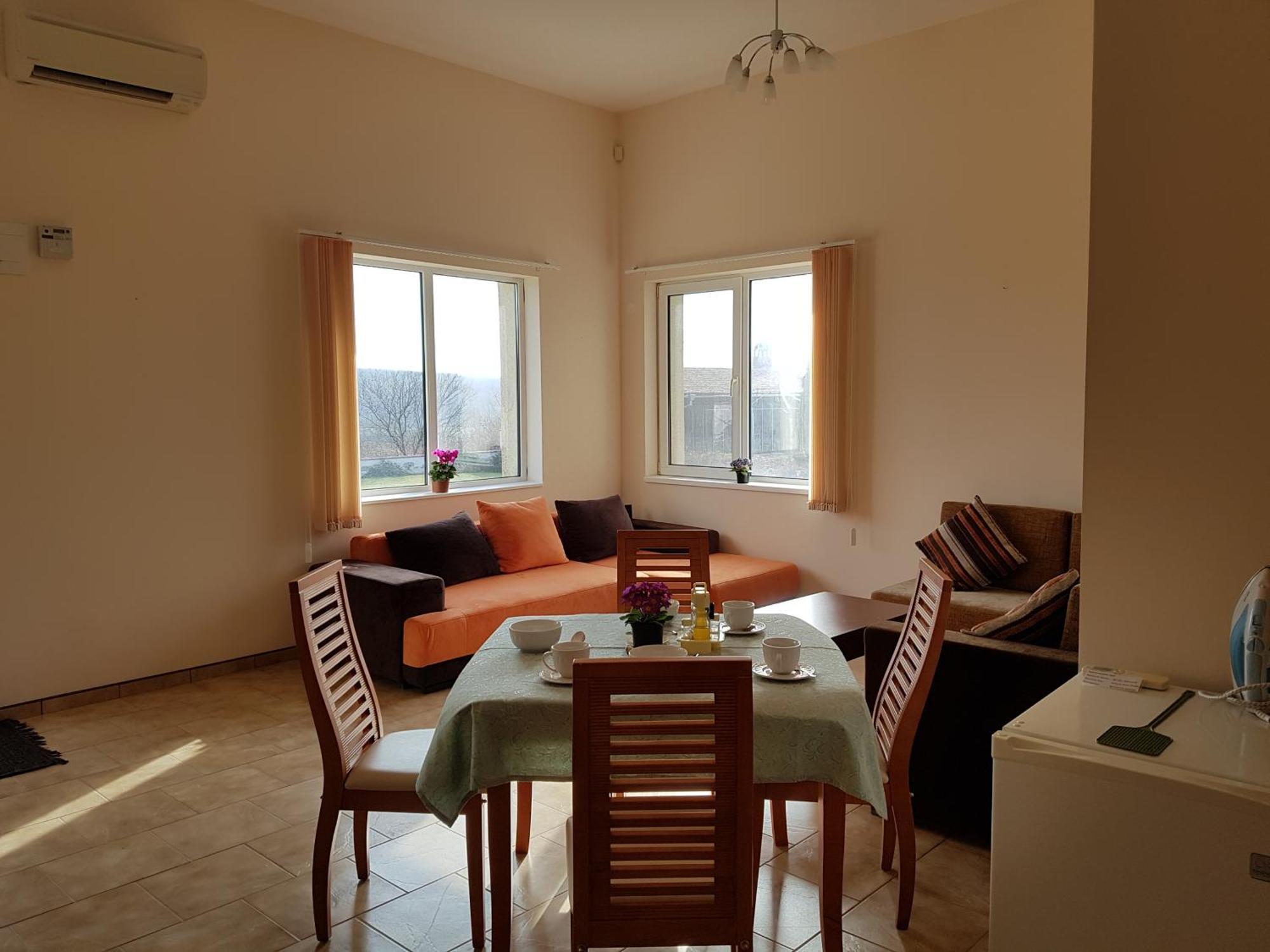 Villa Ketli Apartment Bliznatsi Buitenkant foto