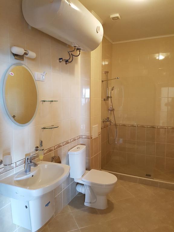 Villa Ketli Apartment Bliznatsi Buitenkant foto