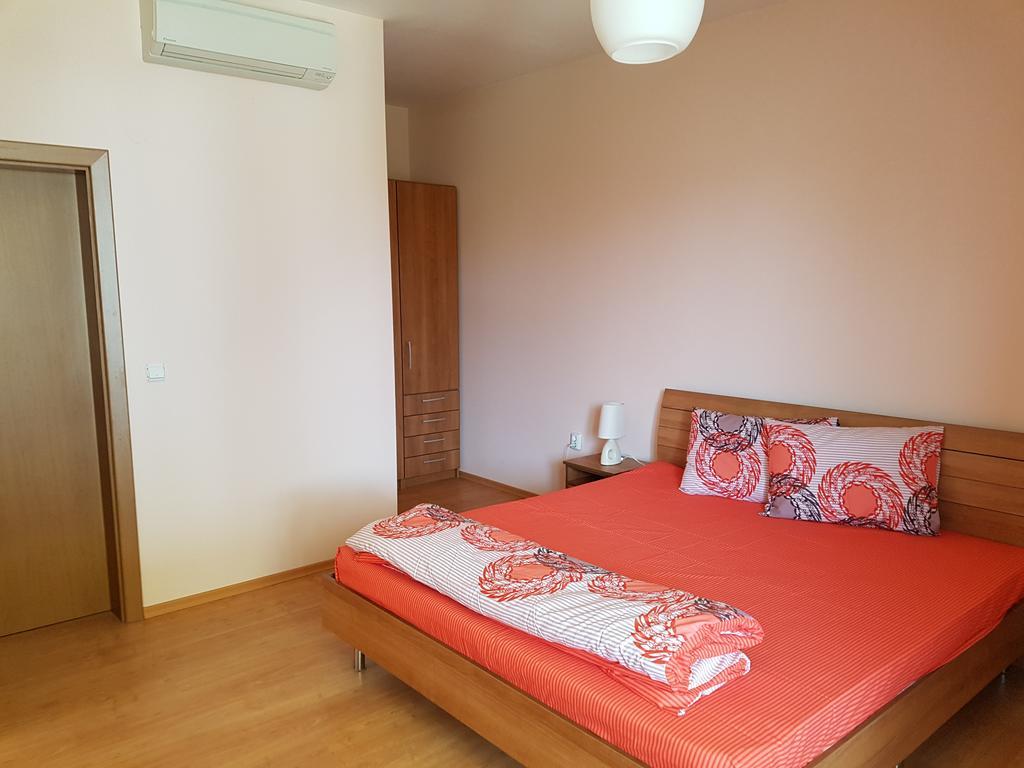Villa Ketli Apartment Bliznatsi Buitenkant foto
