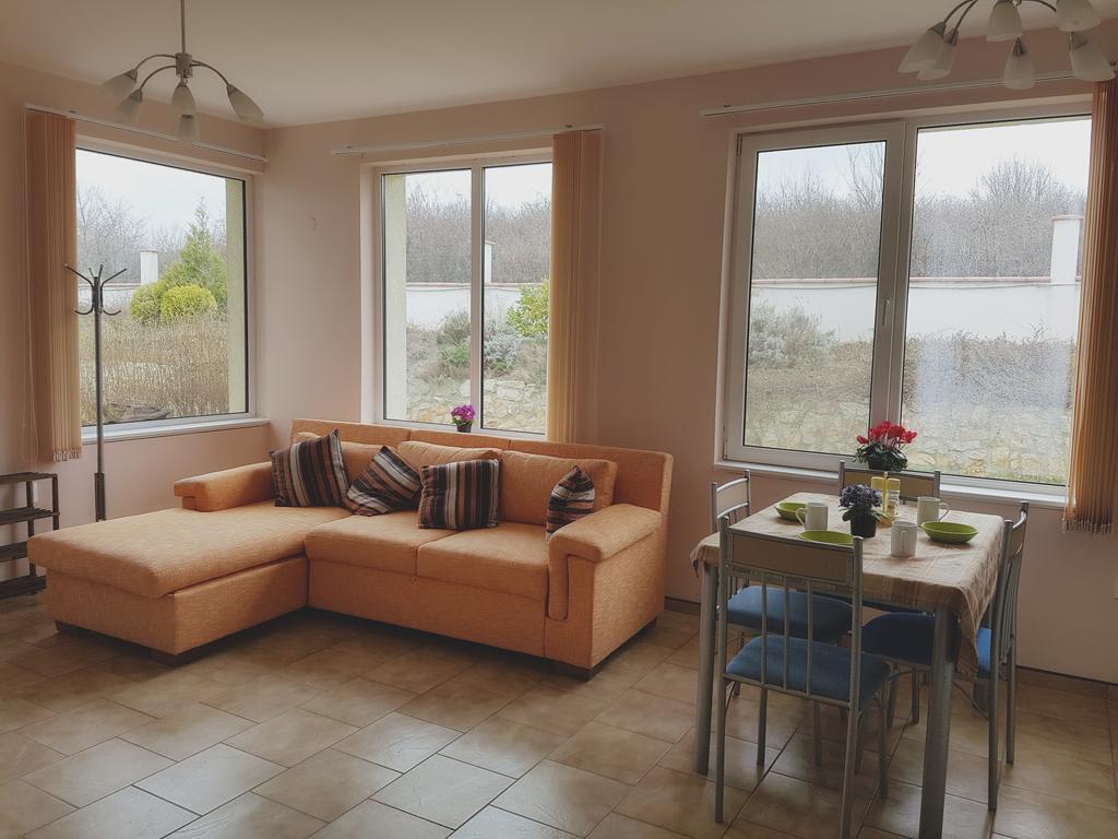 Villa Ketli Apartment Bliznatsi Buitenkant foto